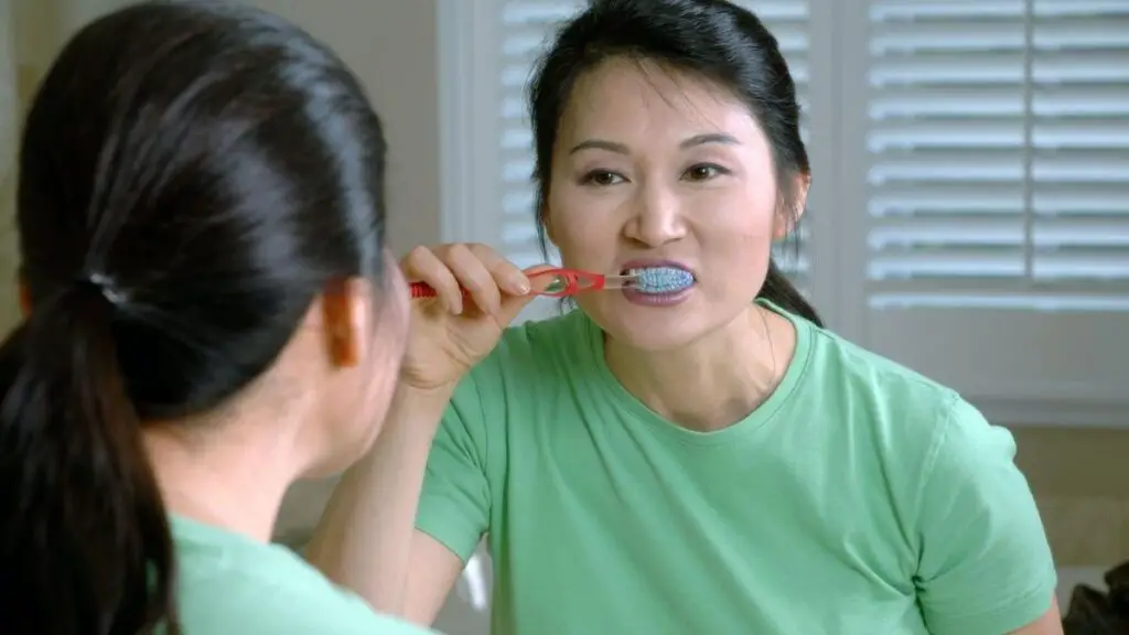 how to maintain teeth whitening